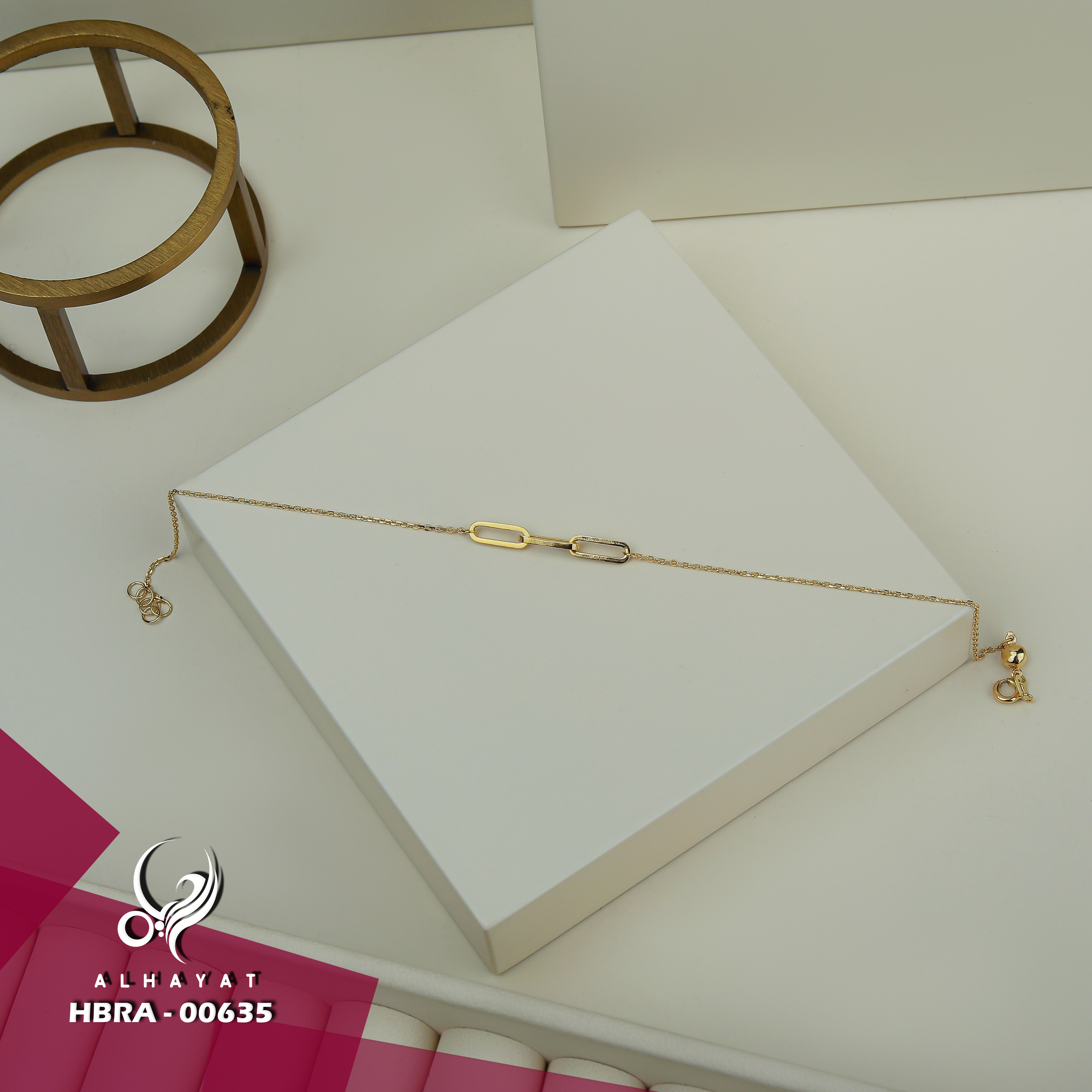 18 karat gold bracelet, made in Turkey - (H-1132)